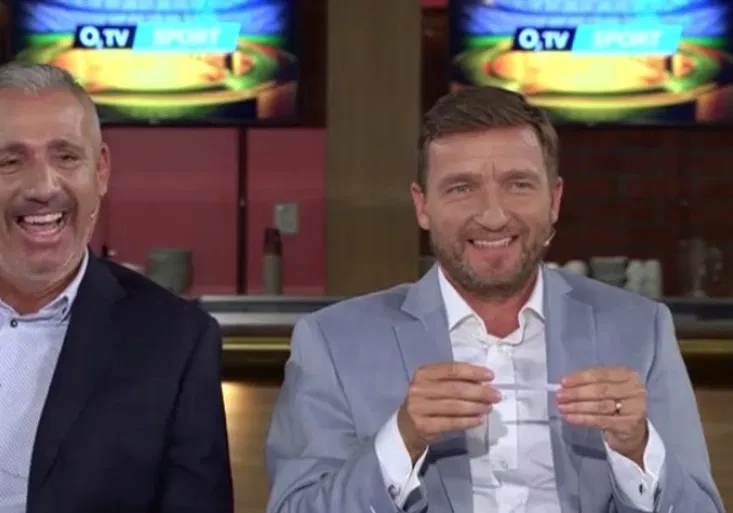 Těžký úkol pro Šmicera: jet tramvají ve sparťanském dresu. Podívejte se, co vymyslel