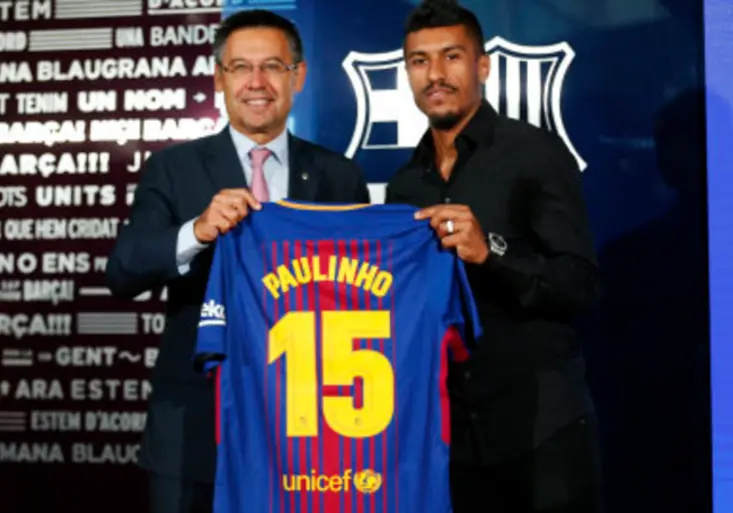 Chudák Paulinho! Počet prodaných dresů posily Barcelony je další trapas