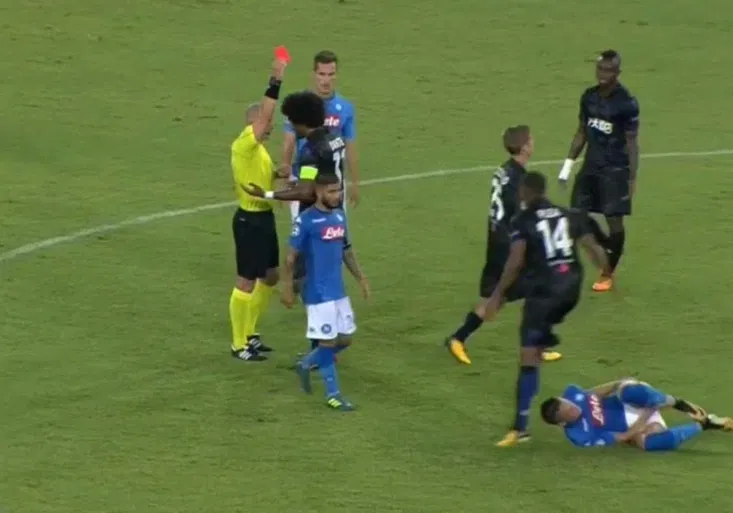 Dvě červené pro Nice za 10 vteřin! Sudí v Lize mistrů byl ještě drsnější než Zelinka v Liberci!