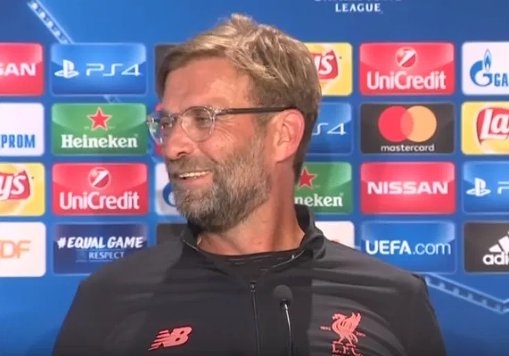 Klopp rozesmál novinářku. Proč jí na tiskovce vyprávěl o ztrátě panictví?