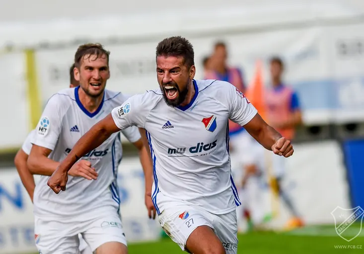 Šlágr Baník vs. Slavia na O2 TV Sport. Můžeme je porazit, hecuje svůj tým Baroš