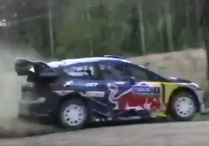 Fanoušek natočil hrozivou nehodu mistra světa! Vrátí se Ogier do Finské rallye?
