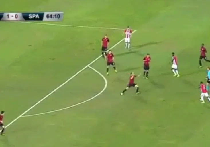 Sparta propadla v Bělehradě. Kanga si dokonale vychutnal brankáře Dúbravku