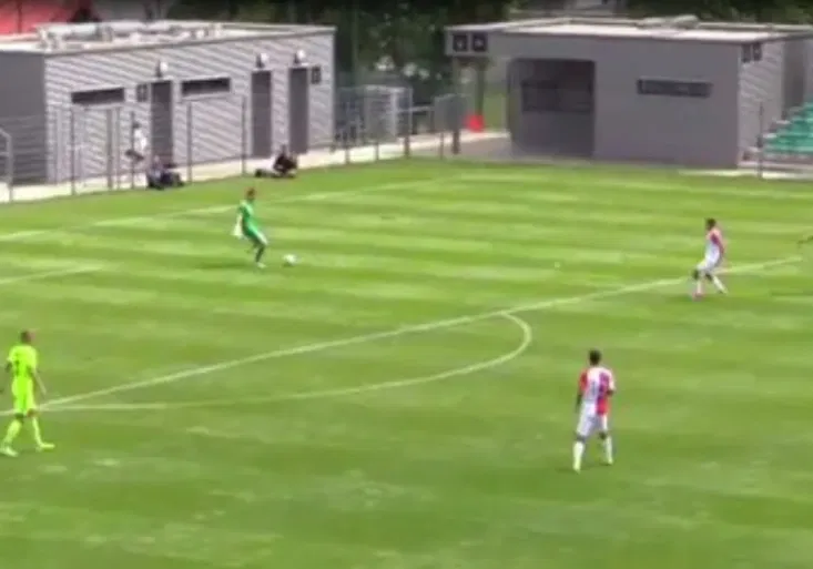 Chtěl přestoupit do Edenu? Český brankář Žiliny udělal proti Slavii nevídaný kiks!