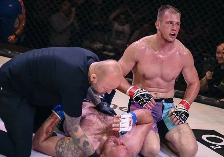 Skvělý návrat Viktora Pešty! Podívejte se, jak v oktagonu ubil polského soupeře