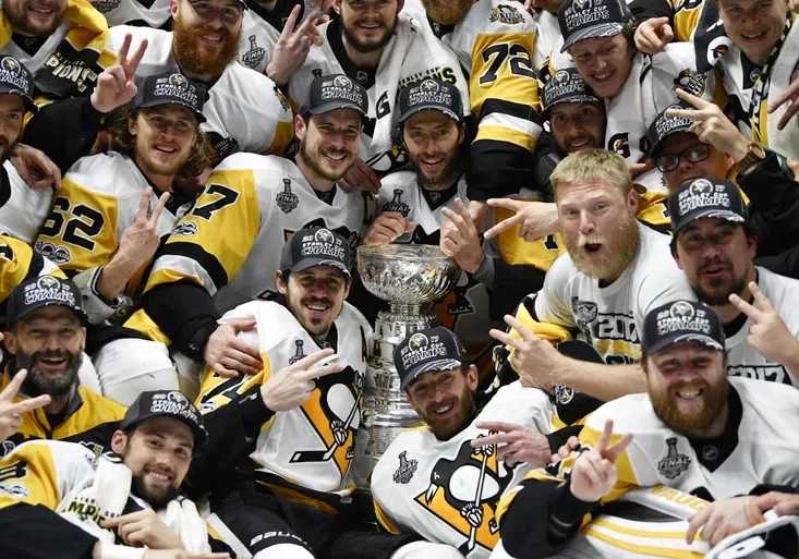 Pittsburgh obhájil Stanley Cup! Jaká šťastná trefa v Nashvillu rozhodla?