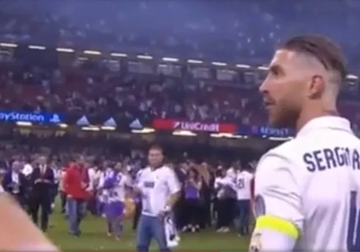 Bezpečnostní skandál při Lize mistrů? Na vetřelce při oslavách upozornili Ramos a Modrič!