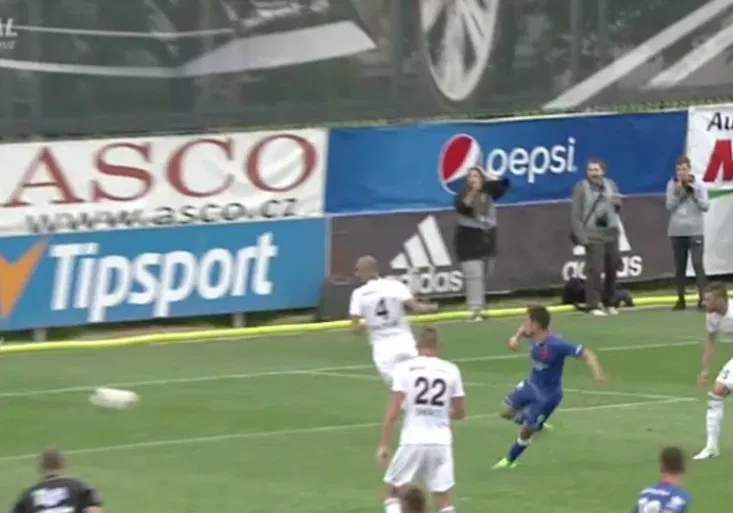 Mingazov rozhodl úsměvnou kličkou. Slavia v Boleslavi udělala další krok k titulu!