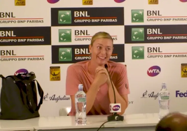 Dokonalá smeč! Jak Maria Šarapovová úžasně setřela vlezlého novináře?