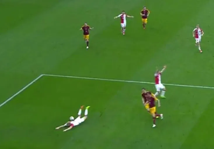 Sporná penalta Slavii nestačila. Proč se Hušbauer zlobil po gólu Dukly?