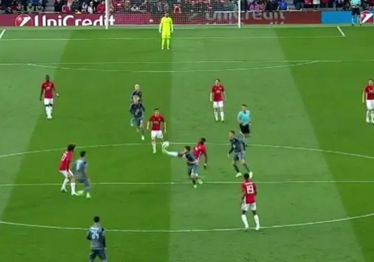 Génius Pogba znemožnil dva soupeře! Čím potěšil „hatery“?