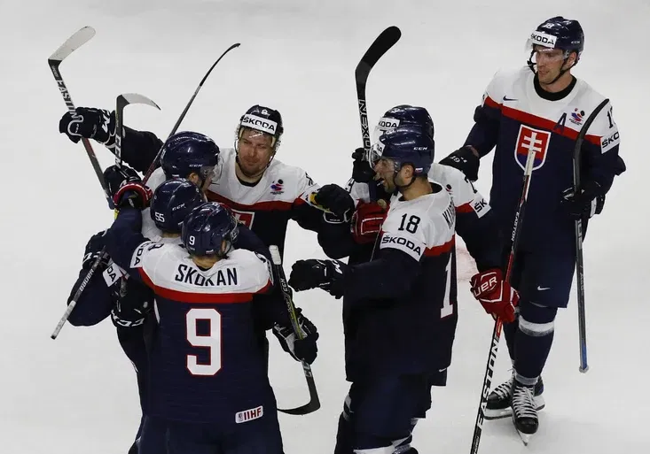 Trapas na MS! Slováci nevěřícně zírali, jakou jim pustili hymnu poté, co těsně unikli blamáži s Italy