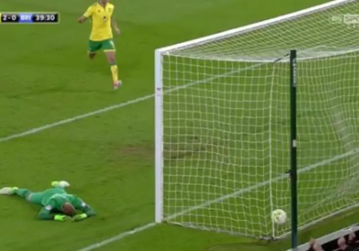 Nevídaný smolař! Skalákův spoluhráč si dal dva identické vlastňáky!