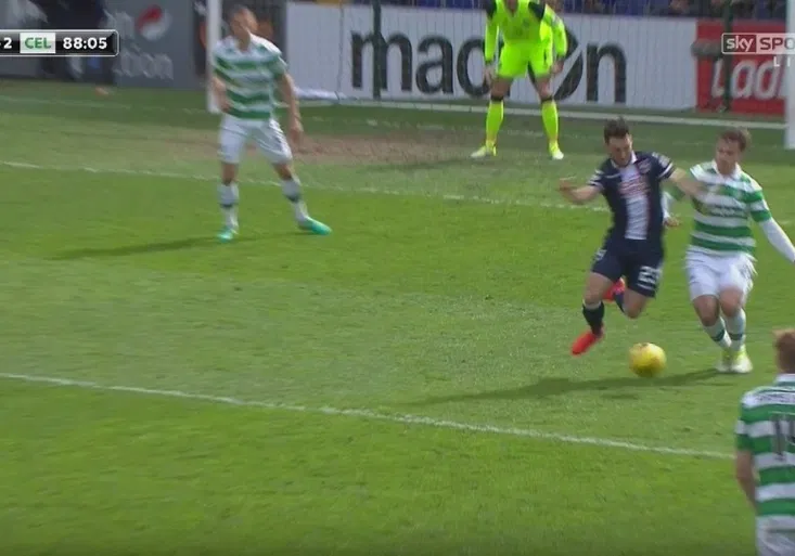 Výher už máte dost! Sudí okradl Celtic skandálním verdiktem