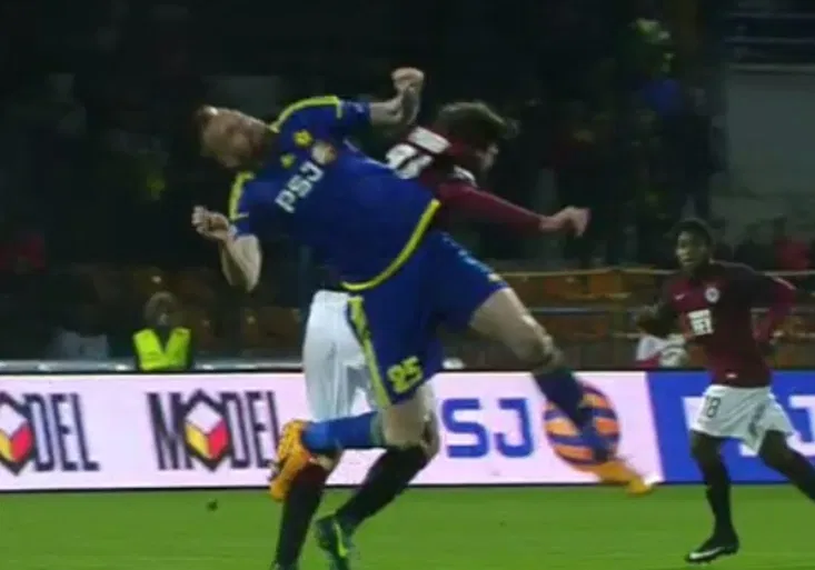 Brutální srážka s Pulkrabem? Rosa teď ukázal foto i smysl pro humor!