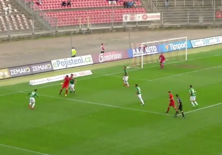 Nevídaný gól na českých trávnících! Brněnský Tašči si vychutnal Jablonec