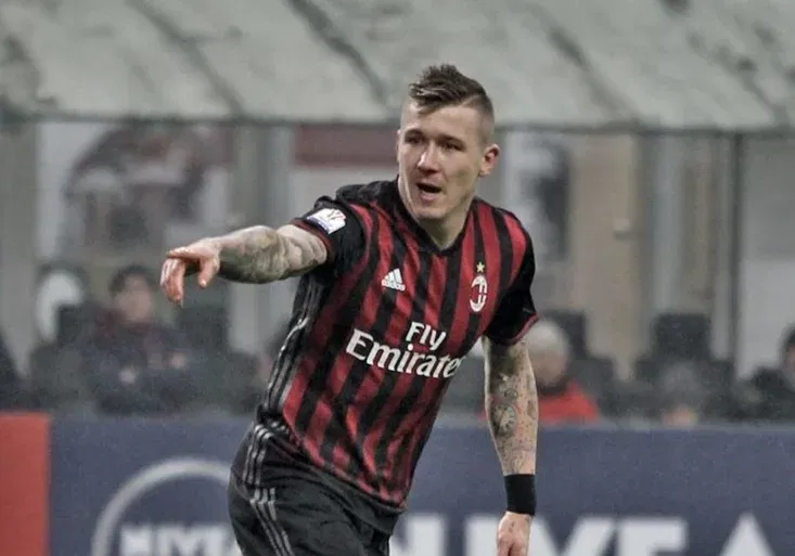 Exsparťan Kucka se pochlubil novým tetováním. Je namířeno proti Slavii!