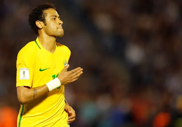 Brazilci tvrdě rozstříleli Uruguay! Neymar krásně loboval, hattrick dala nečekaná hvězda!