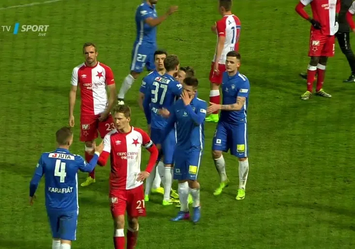 Slavia neproměňovala šance, z Liberce veze jen remízu! Přijde o vedení v lize?