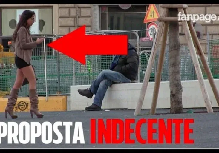 Zakřičte Forza Real a ukážu vám prsa! Modelka si parádně vystřelila z příznivců Neapole