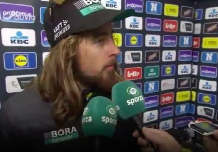 Nezkrotný Sagan perlil v Belgii! Odrovnal reportéra, pobavil ve studiu i vyhrál závod!