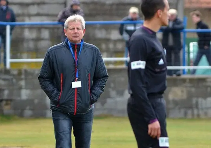 Příběhy české ligy IV: Unikátní story Vlastimila Petržely – titul i sestup v jedné sezoně (1996/1997)