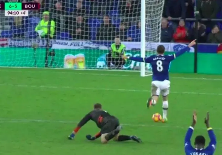 To chce kuráž! Barkley z Evertonu si troufl na předčasnou gólovou oslavu!