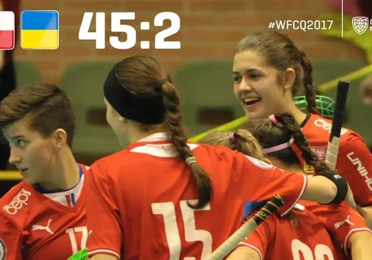 Historický debakl! České florbalistky zesměšnily soupeřky, od fanoušků schytaly kritiku!