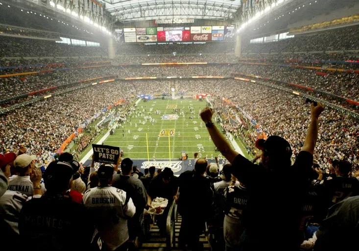 Super Bowl: Atlanta vyzve favorizované New England Patriots. Vystoupí i Lady Gaga!