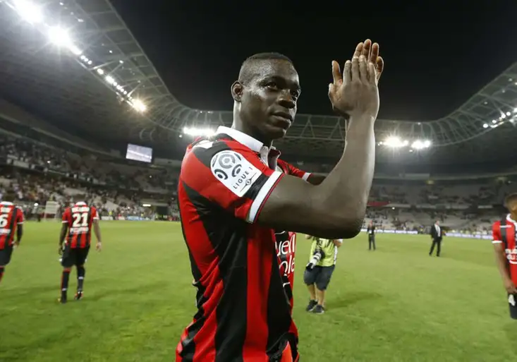 Supermario Balotelli zase rozsekal internet! Jak se vysmál přestupům v Itálii a zalichotil moderátorkám?