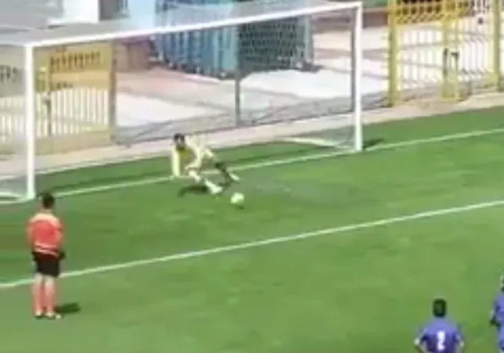 Nejbizarnější vlastňák všech dob? Chycená penalta ještě nic neznamená!