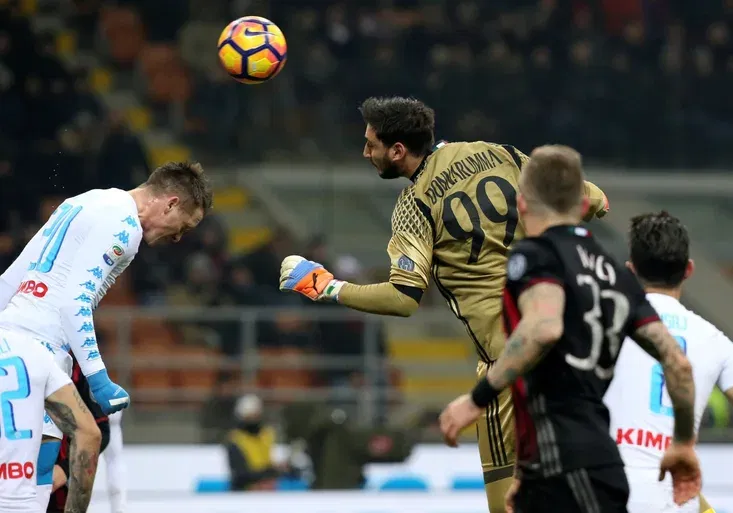 Fenomén Donnarumma! Brankářský zázrak AC Milán měl na hlavě gól proti Neapoli