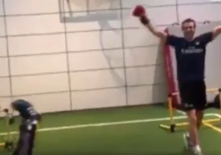 Boxerský talent z Realu? Gareth Bale knockoutoval trenéra!