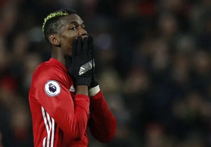 Pogba si brutálně naběhl! Jak si ho fanoušci namazali i s jeho smajlíkem na chleba?