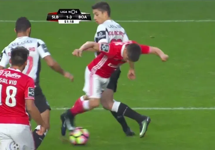 Takovou penaltu?! Jak Benfica „zázračně“ stáhla z 0:3 na plichtu?