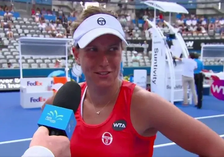 Strýcová zdolala Wozniackou a v Sydney je v semifinále! V Aucklandu postoupil Veselý