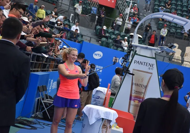 Fantastická jízda! Siniaková v Šen-čenu vyřadila další hráčku TOP 10 a zahraje si o první titul