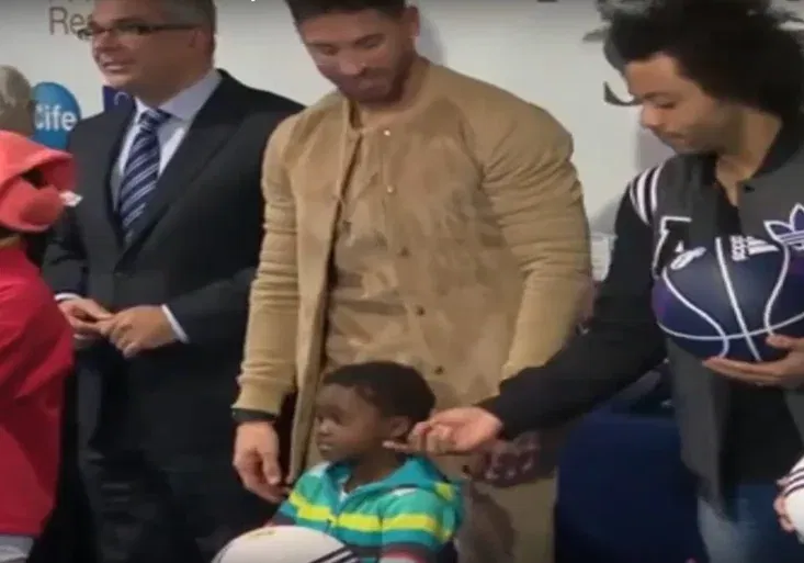 Dokonalý ignorant. Chlapec měl hvězdy Realu zcela na háku. Fanoušci Barcelony se baví