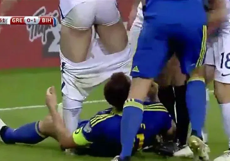 Nejvtipnější fotbalové momenty roku 2016! U čeho se fanoušci letos nejvíc smáli?