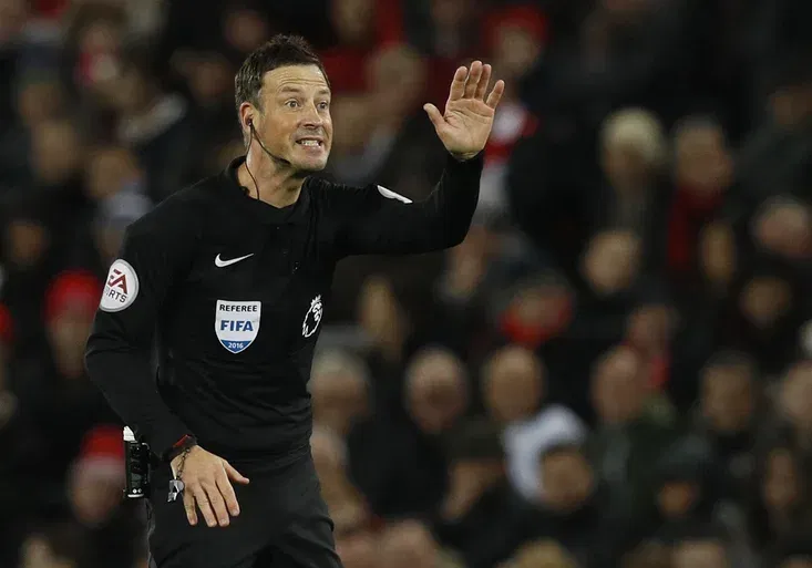 Megalomanský plán: Číňané chtějí do své fotbalové ligy přitáhnout rozhodčí z Anglie!