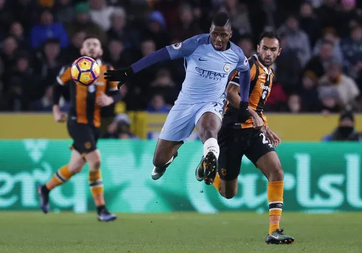 Skokan, nebo fotbalista z Premier League? Egypťan Elmohamady se znovu totálně ztrapnil