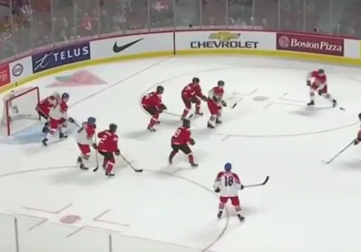 Strhující závěr! Češi předvedli dokonalý návrat, Chlapík z posledních sil zajistil bod