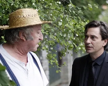 Do kin míří povedená komedie Věčně tvá nevěrná, se Sašou Rašilovem a Lenkou Vlasákovou