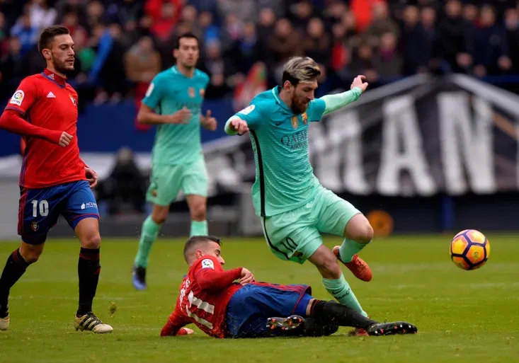 To je frajer! Jak MESSI upozornil rozhodčího, že nebyl faulován?