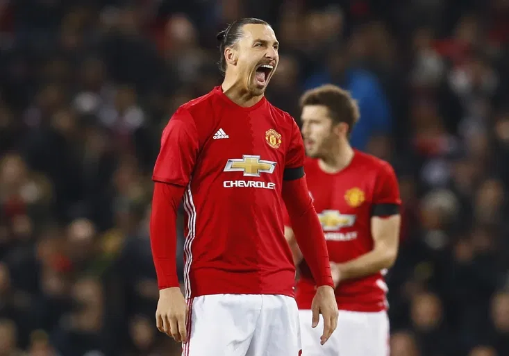 Prasák Adrián! Od Zlatana dostal gól, tak ho pak nemilosrdně sejmul!