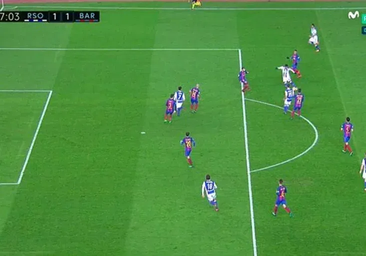 Ofsajd? Ani omylem! Barcelonu od prohry v San Sebastianu zachránil praporek pomezního