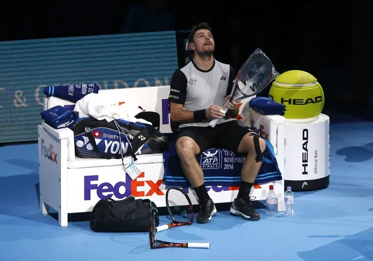 Rozzuřený Wawrinka! Proč demoloval v zápase s Murraym rakety?