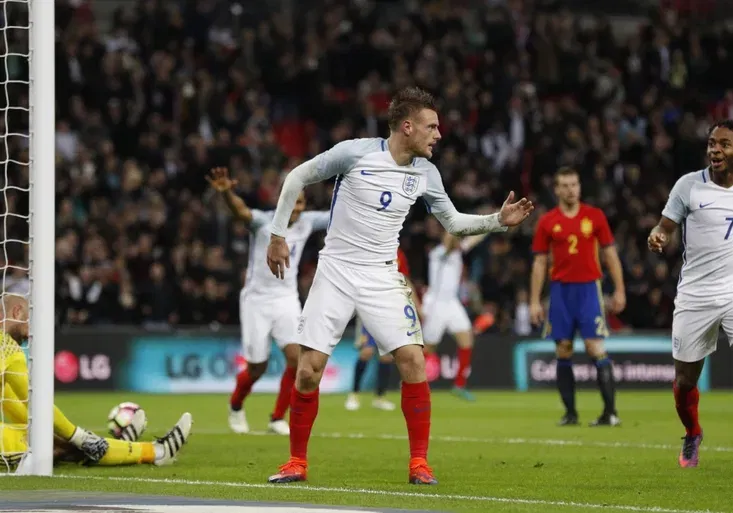 Vardy při oslavě gólu zamrzl! Španělé pak Angličanům všechno vrátili i s úroky