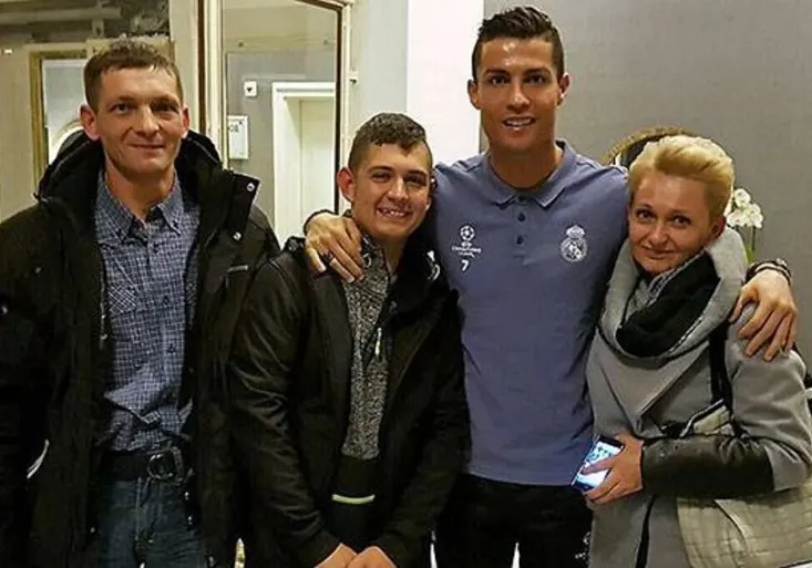 Zázraky se dějí! RONALDO se potkal s chlapcem, kterého probudil z kómatu! Jak?