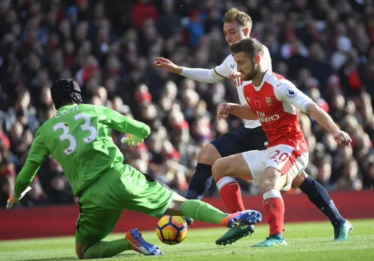 Čecha pokořili v derby jen z penalty! Za co schytal posměch obránce Tottenhamu?
